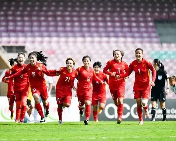 Bóng đá Việt Nam sáng 14/4: Đội tuyển nữ Việt Nam gây sốc ở xứ Hàn
