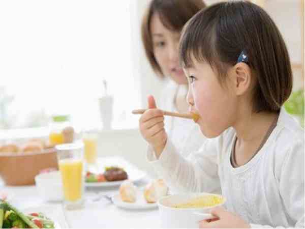 Thực phẩm nên cho trẻ 3 tuổi bị tiêu chảy ăn