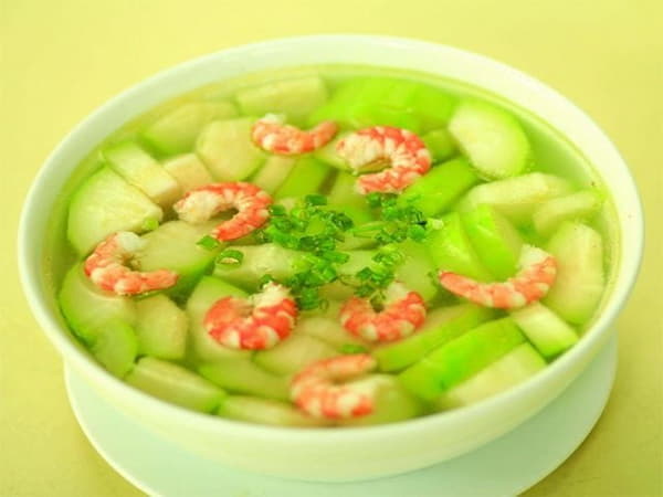 Cách ăn bí xanh đúng cách cho mẹ sau sinh mổ